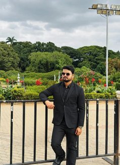 Shaan357 - Male escort in Hyderabad Photo 2 of 2