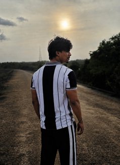 Shaaz. Real meet - Acompañantes masculino in Mumbai Photo 6 of 6
