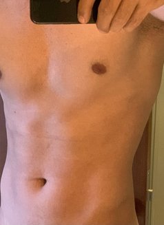 Shabir - Acompañantes masculino in Islamabad Photo 1 of 4