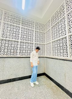 Shaddy Pussy Lover - Male escort agency in New Delhi Photo 6 of 9