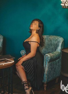 Shaden - escort in Tbilisi Photo 3 of 6