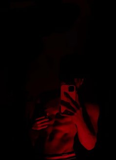 Shadow Monarch - Male escort in Gurgaon Photo 7 of 9