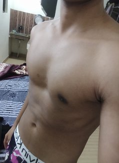 Shadow Monarch - Male escort in Gurgaon Photo 9 of 9