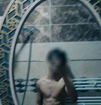 Shadow - Acompañantes masculino in Tunis
