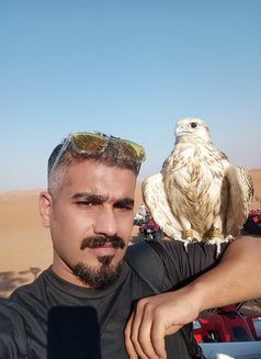 Shady for Women and Couples - Acompañantes masculino in Ras al-Khaimah Photo 6 of 6