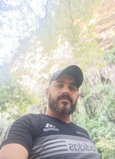 Shady - Male escort in Damascus Photo 1 of 2