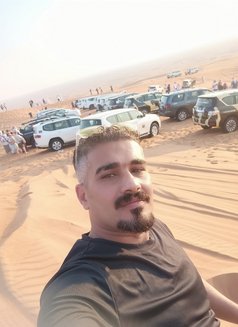 Shady - Male escort in Sharjah Photo 8 of 10