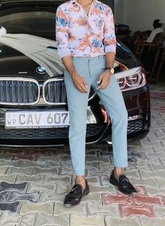 Shafi Crossy Muslim - Transsexual escort in Colombo Photo 3 of 4