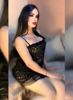 shagan - Transsexual escort in Cairo Photo 28 of 30