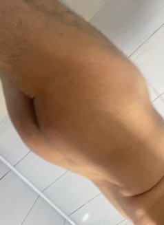 Shaggy - Male escort in Dubai Photo 2 of 3