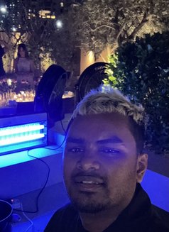 Shaggy - Acompañantes masculino in Dubai Photo 7 of 8