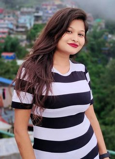 Shagun - escort in Jaipur Photo 3 of 6