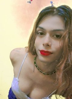 Ishaa Mukherjee - Transsexual escort in New Delhi Photo 1 of 4