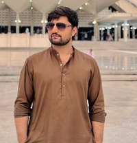 Shah Rukh - Male escort in Karāchi