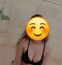 Shahad - puta in Dubai