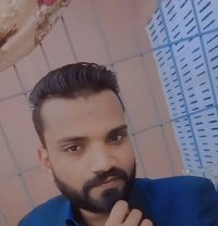 Shahbaz Khan - Male escort in Karāchi