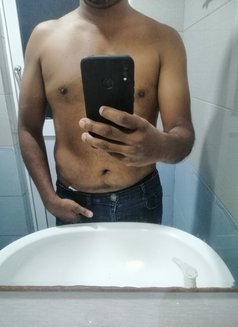 Shaheel - Male escort in Colombo Photo 1 of 1