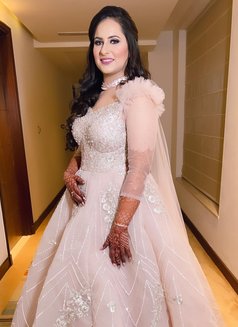 Shaheenn Khann - escort in Mumbai Photo 1 of 2