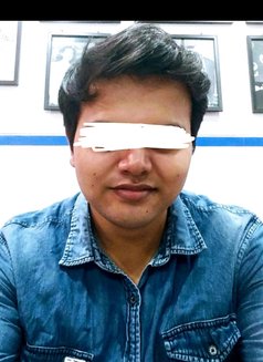 Shahid Contractor - Acompañante masculino in New Delhi Photo 6 of 6