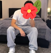 Shahid - Male escort in Doha