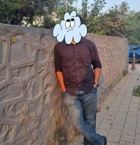 Shahid - Male escort in Mumbai