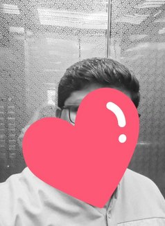 Shahid, Indian, nuru massage - Acompañantes masculino in Dubai Photo 2 of 4