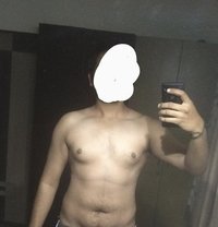 Shahid Contractor - Acompañante masculino in New Delhi