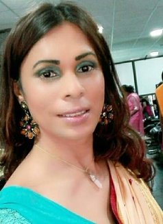 Sheril Shahina - Transsexual escort in Dubai Photo 2 of 10