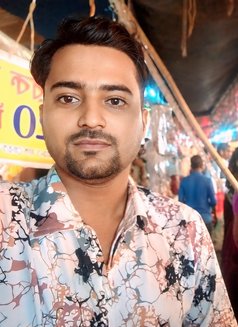 Kabir Escort Mumbai - Male escort in Mumbai Photo 3 of 4