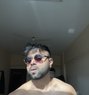 Shahzad - Acompañantes masculino in Muscat Photo 2 of 3