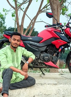 Shahzada Shihab - Acompañantes masculino in Dhaka Photo 1 of 2