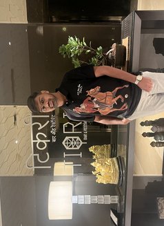 Shaikh - Intérprete masculino de adultos in Mumbai Photo 5 of 5