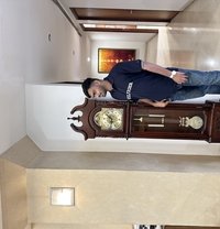 Shaikh - Intérprete masculino de adultos in Mumbai