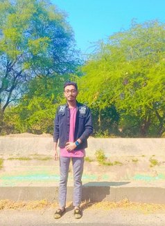 Shaikh Raees - Male escort in Vadodara Photo 2 of 3
