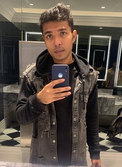 Shaikh (Sk) - Male escort in Mumbai Photo 1 of 21