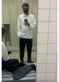 Shaikh (Sk) - Male escort in Mumbai Photo 8 of 21