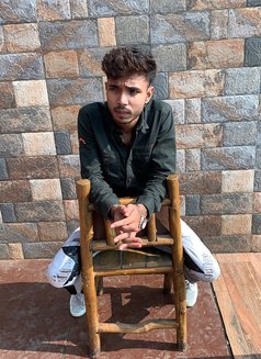 Shaikh (Sk) - Male escort in Mumbai Photo 13 of 21