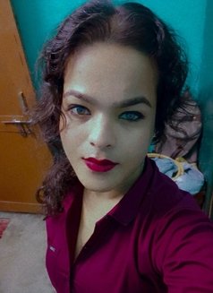 Shaily Singh - Transsexual escort in Lucknow Photo 1 of 16