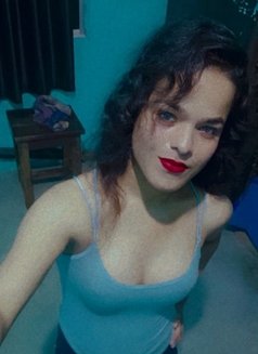 Shaily Singh - Transsexual escort in Lucknow Photo 2 of 16