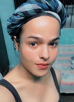 Shaily Singh - Transsexual escort in Lucknow Photo 16 of 16