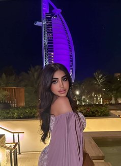 Shaima Q8 - puta in Dubai Photo 5 of 15