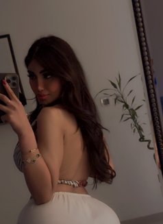 Shaima Q8 - puta in Dubai Photo 8 of 15