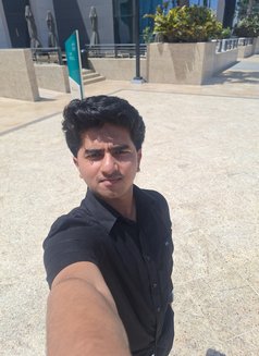 SHAIN - Male escort in Al Manama Photo 4 of 6