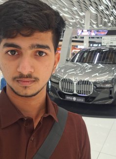 SHAIN - Male escort in Al Manama Photo 3 of 5