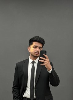 Shain 🇧🇭 - Acompañantes masculino in Al Manama Photo 7 of 7