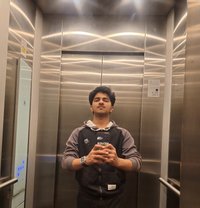 Shain - Male escort in Al Manama