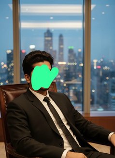 Shain Only outcal -20bhd - Male escort in Al Manama Photo 2 of 15