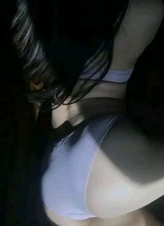 Shaina Limber - Transsexual escort in Manila Photo 2 of 5