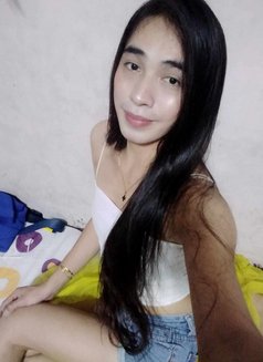 Shaina Limber - Transsexual escort in Manila Photo 3 of 5