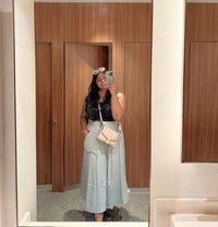 Shaini - escort in Colombo